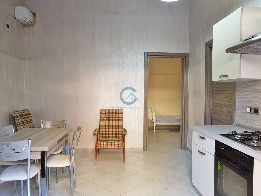 Appartamento a Catanzaro in Via Ferdinando Magellano, 12 - Foto 2