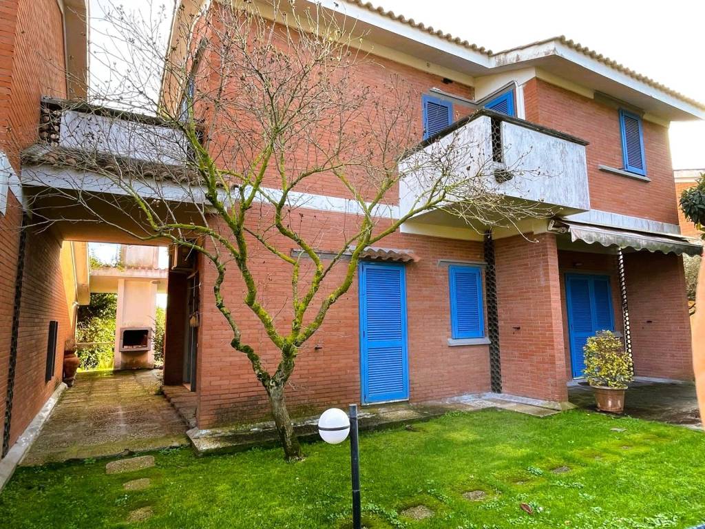 Villa a Ardea in Via Garigliano, 7 - Foto 2