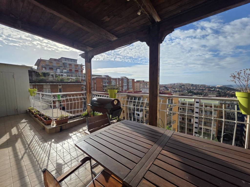Appartamento a Napoli in Via Pigna, 104 - Foto 2