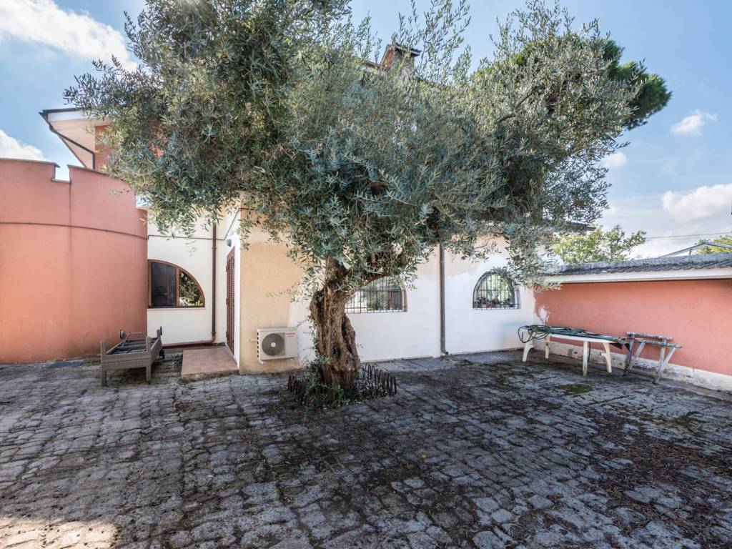 Villa a Ariccia in Via Nettunense, 30 - Foto 5