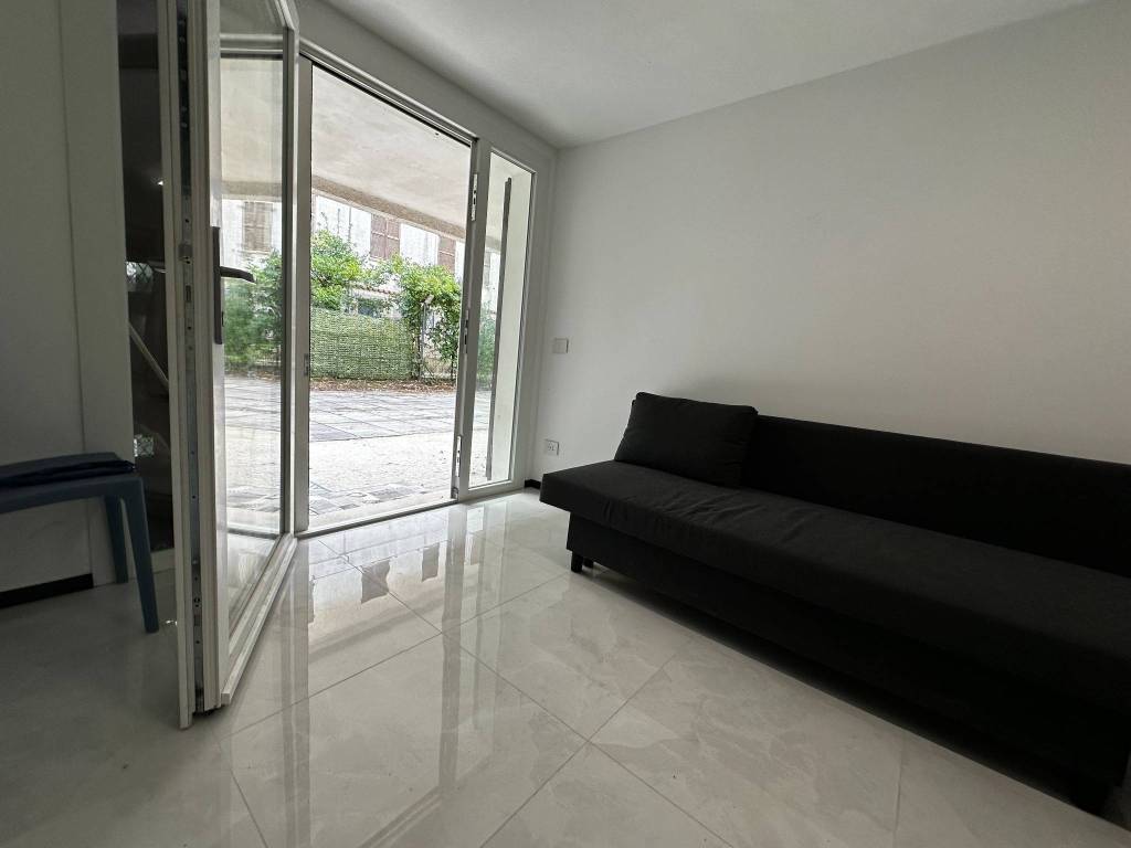 Appartamento a Comacchio in Viale Pietro Mascagni, 86 - Foto 3