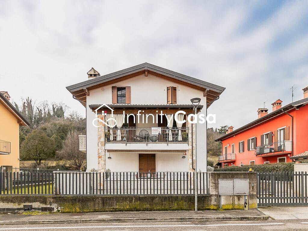 Appartamento a Costermano sul garda in Via Muretti - Foto 2
