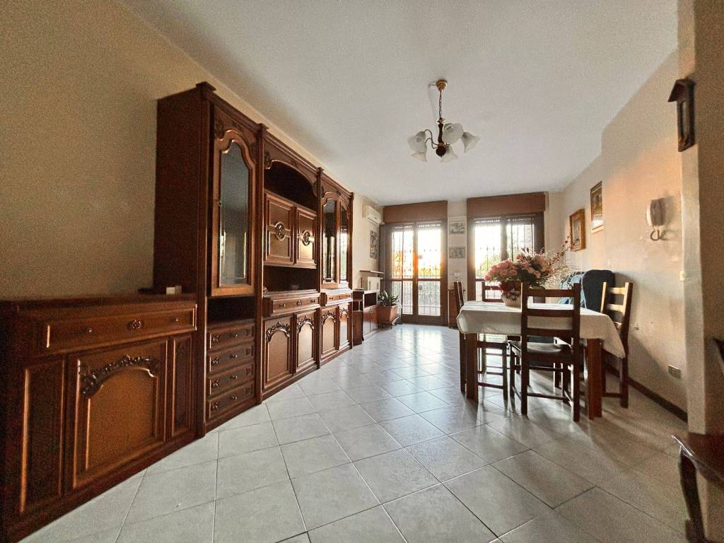 Appartamento a Lodi vecchio in Via Giacomo Matteotti, 71 - Foto 2
