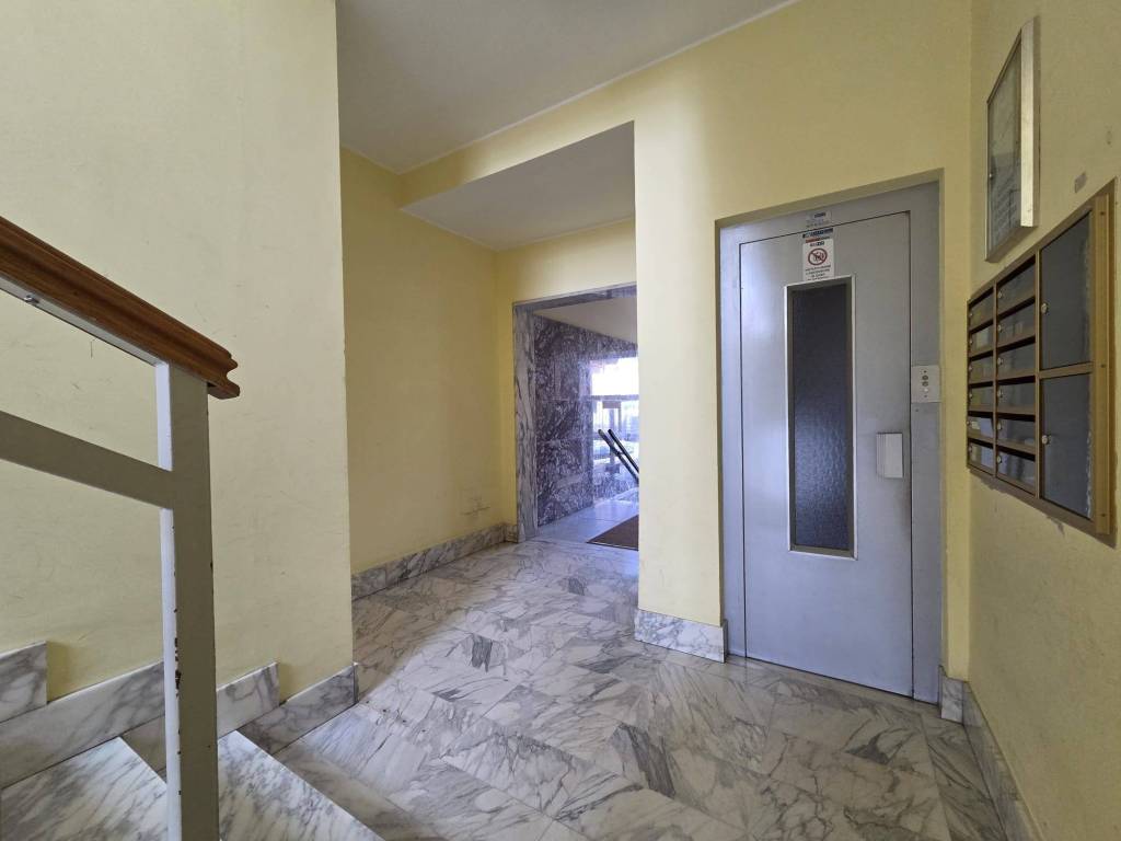 Appartamento a Rivoli in Via Rombò, 36 - Foto 3