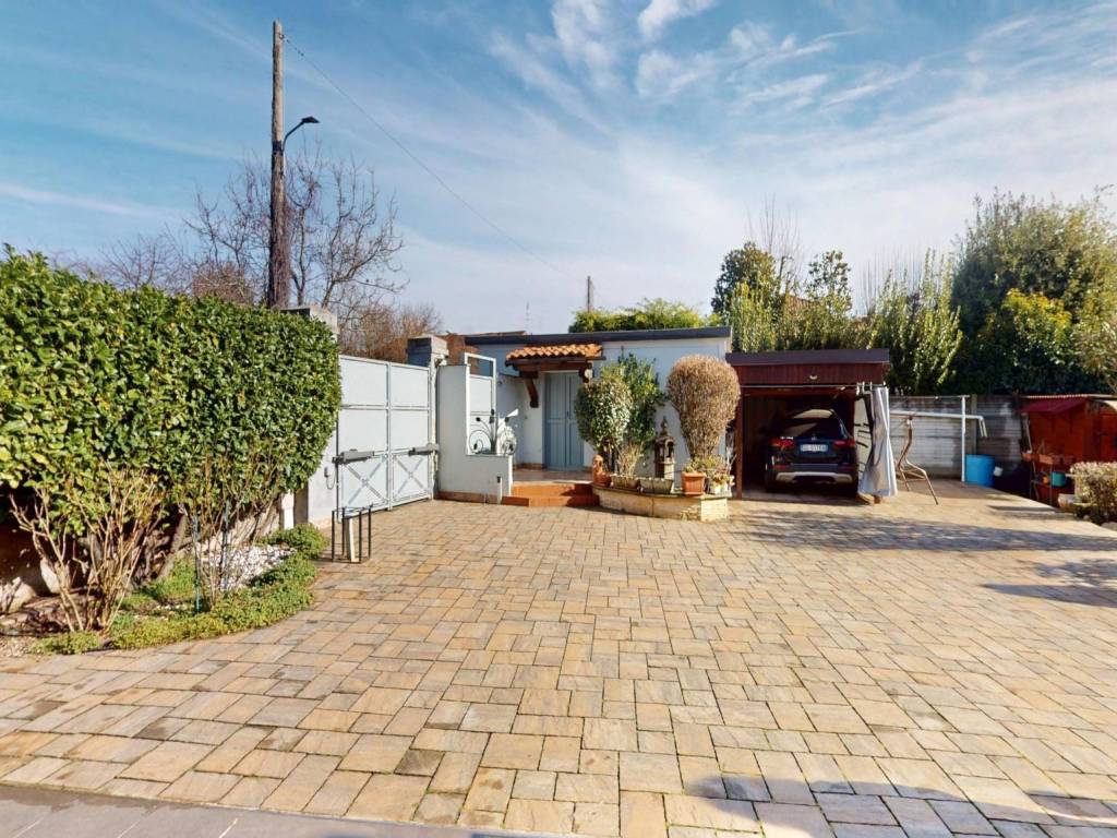Villa a Castano primo in Via Rogorini, 2 - Foto 4