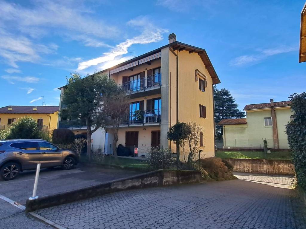 Appartamento a Cavaria con premezzo in Via Piero Gobetti, 146 - Foto 2