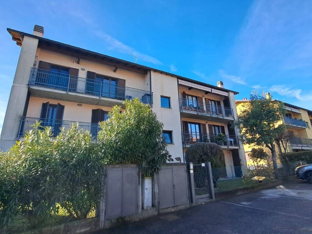 Appartamento a Cavaria con premezzo in Via Piero Gobetti, 146 - Foto 3