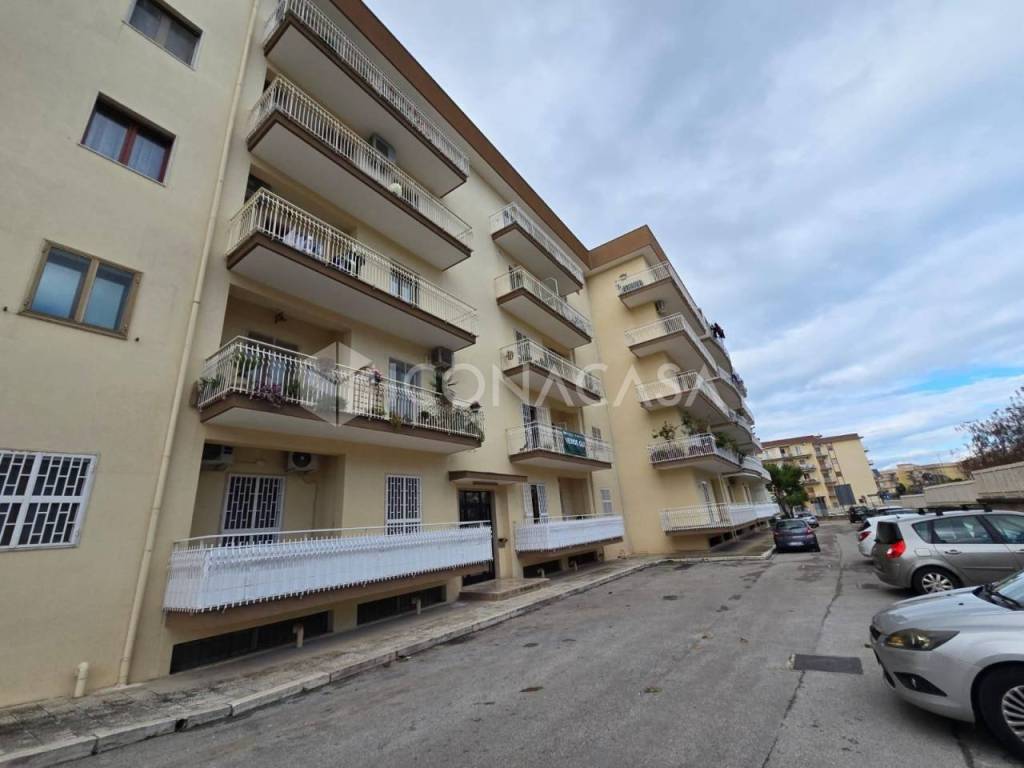 Appartamento a Molfetta in Via Ugo La Malfa, 2 - Foto 2