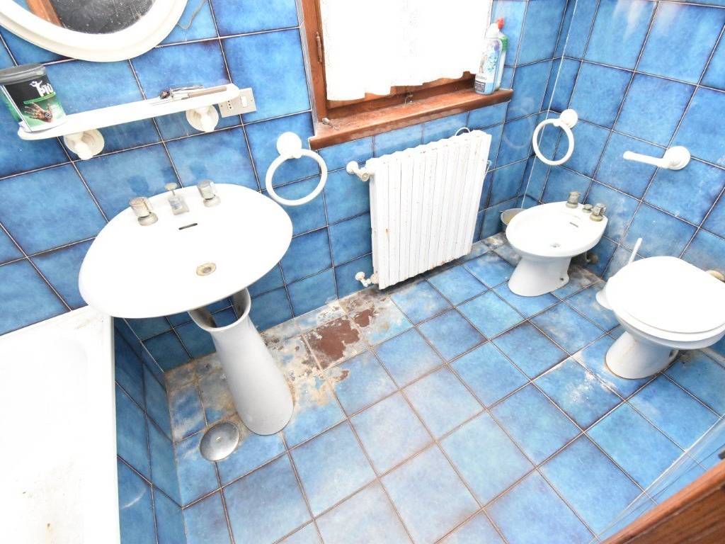 Villa a Seravezza in Via Ranocchiaia - Foto 3