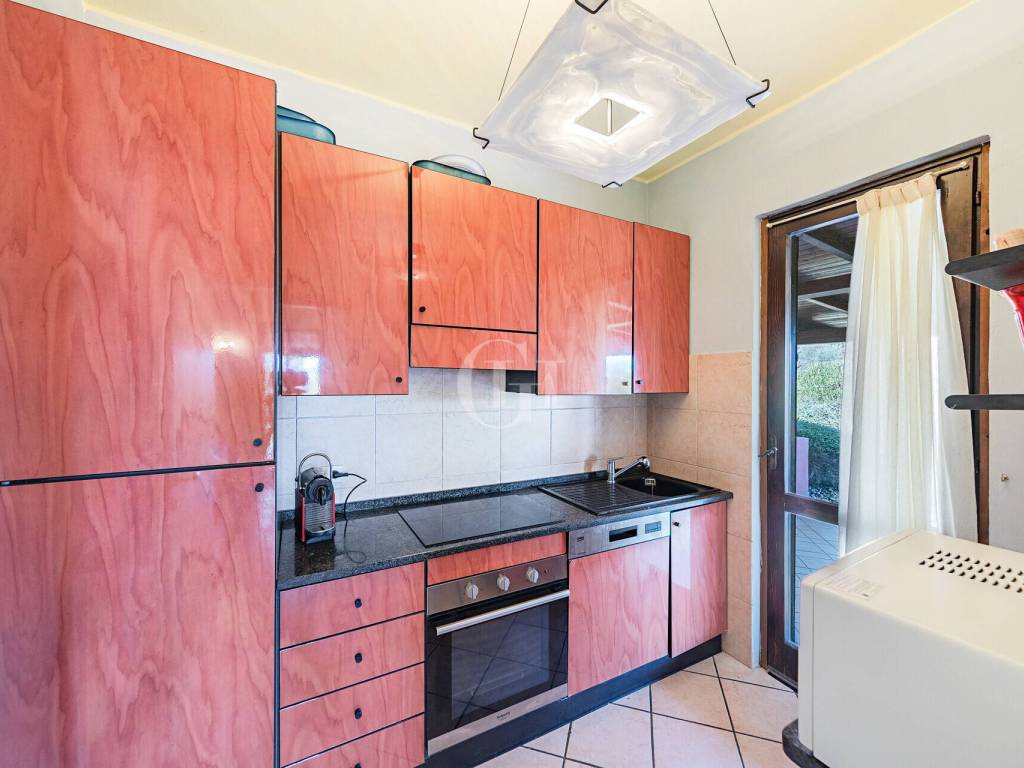 Villa a Manerba del garda in Via Giuseppe Ungaretti, 16 - Foto 5