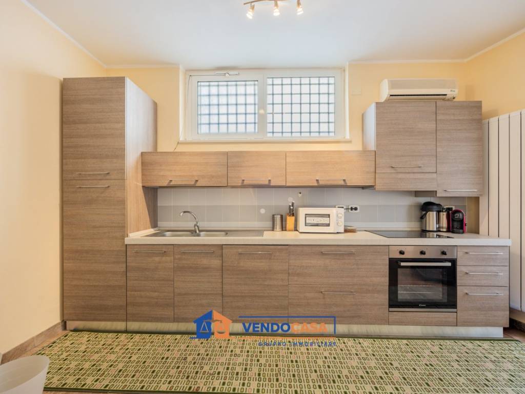 Appartamento a Albissola marina in Via Matteo Repetto, 78 - Foto 5