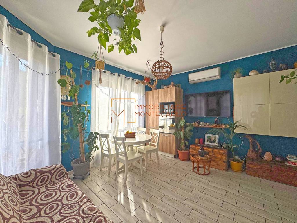 Appartamento a Bordighera in Via Louis Pasteur, 211 - Foto 2