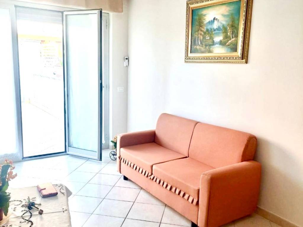 Villa a Riposto in Via Etna - Foto 3