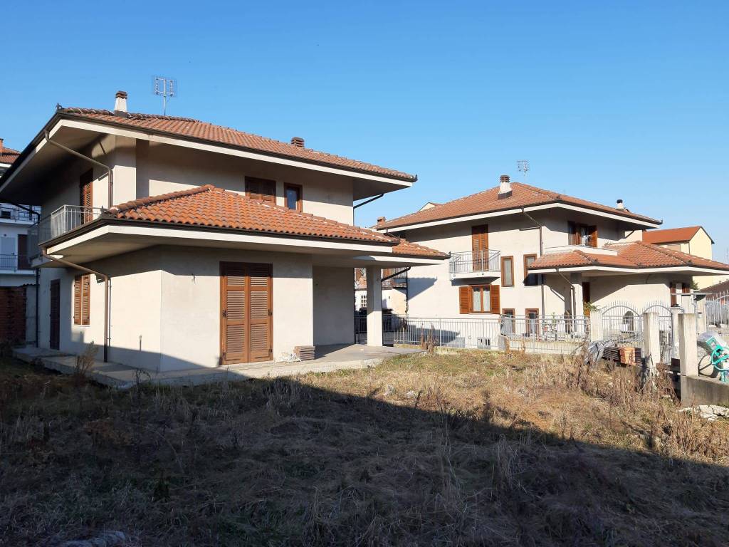 Villa a Carmagnola in Via Racconigi - Foto 2