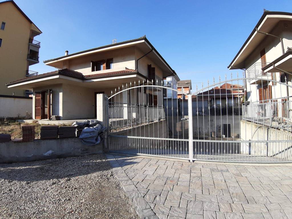 Villa a Carmagnola in Via Racconigi - Foto 5