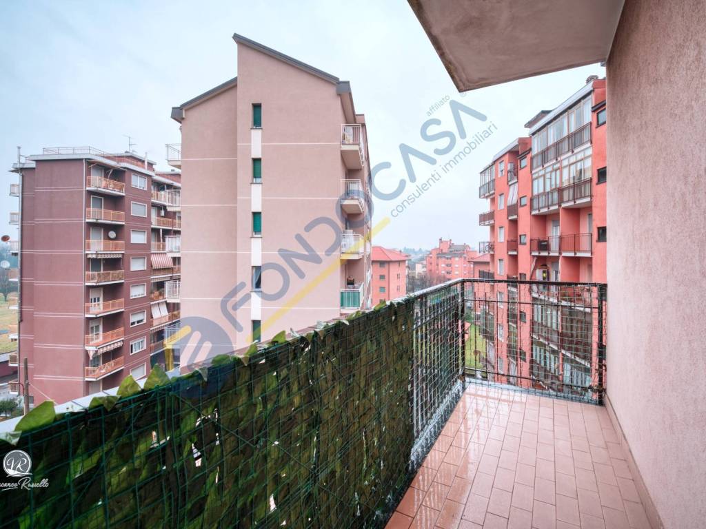 Appartamento a Senago in Piazza Giovanni XXIII, 61 - Foto 5