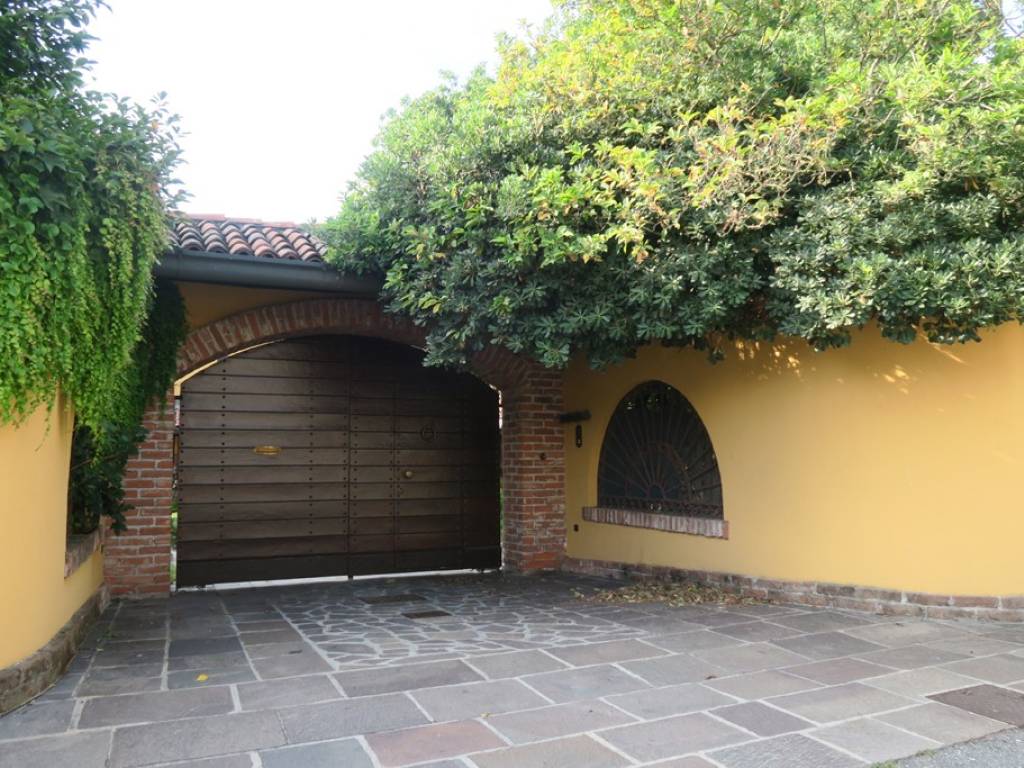 Villa a Galliate in Vicolo Privato Tolmezzo, 4 - Foto 3