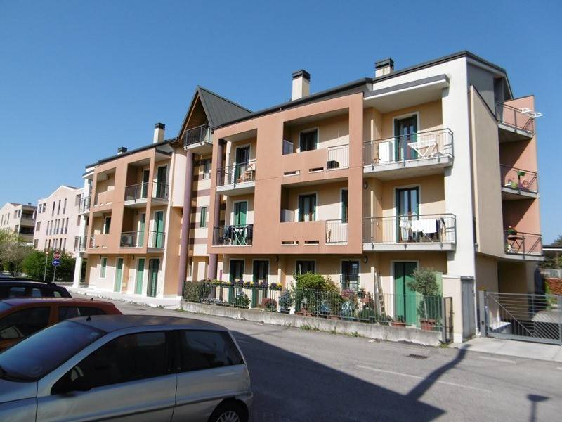 Appartamento a Villafranca di verona in Via Cesare Marchi - Foto 2