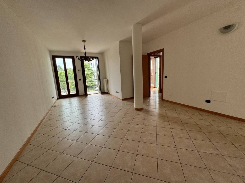 Appartamento a Villafranca di verona in Via Cesare Marchi - Foto 4