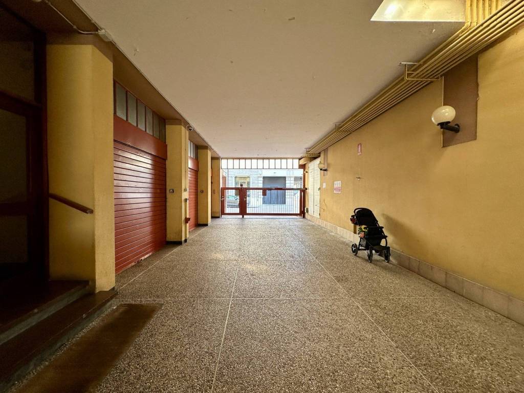 Box / garage a Udine in Via Romeo Battistig, 34 - Foto 2