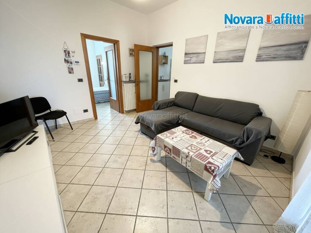 Appartamento a Novara in Via Ludovico Antonio Muratori - Foto 3