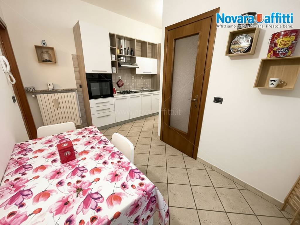 Appartamento a Novara in Via Ludovico Antonio Muratori - Foto 5