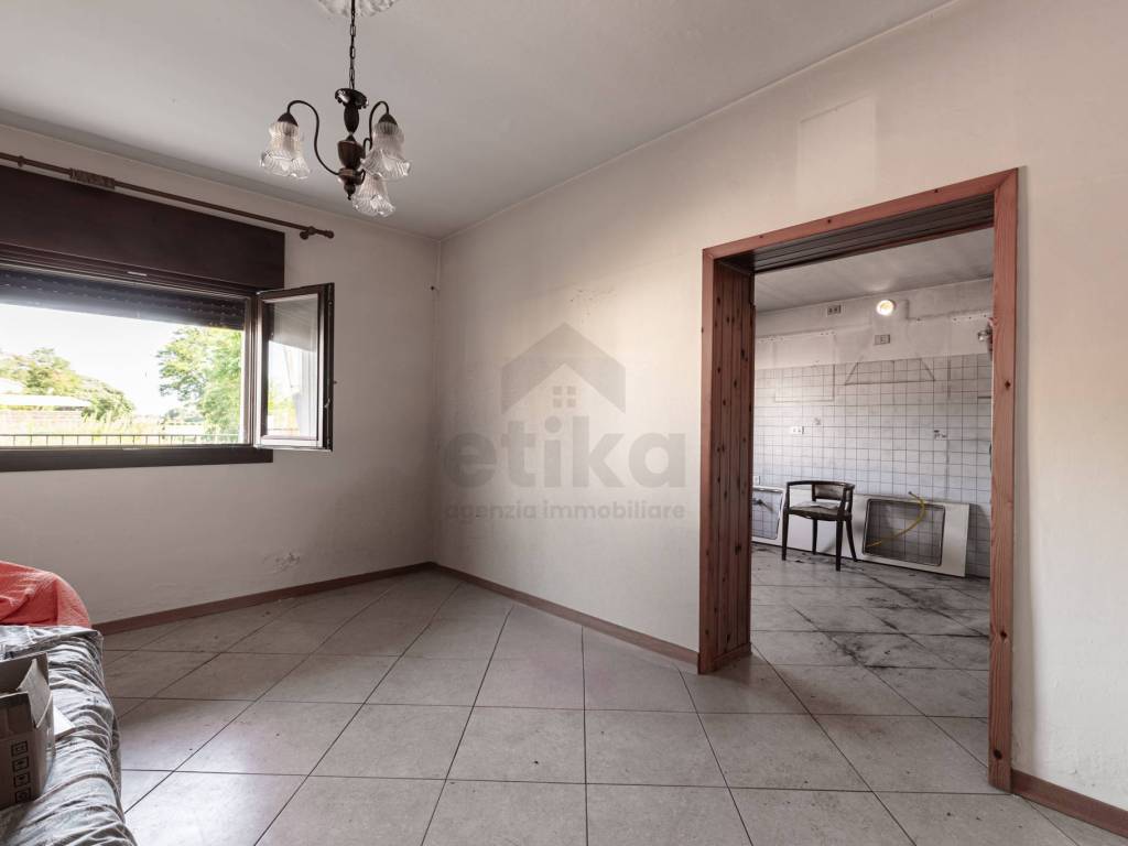 Villa a Ponzano veneto in Via Talponera, 95 - Foto 3