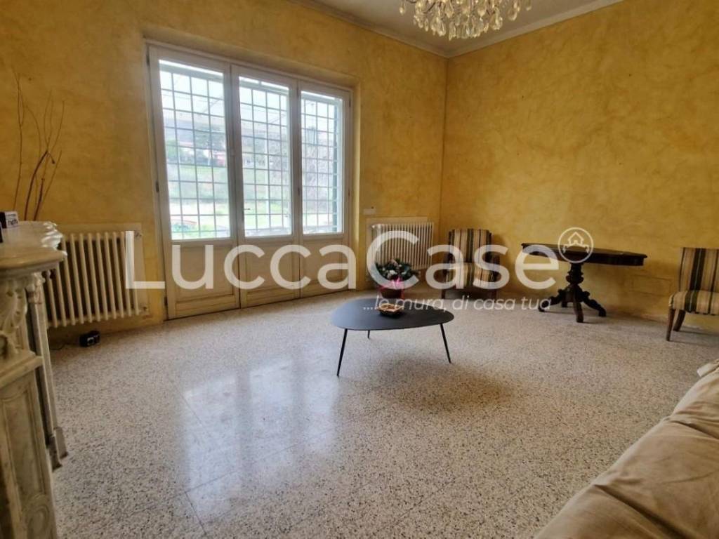 Villa a Lucca in Via delle Corti, - Foto 2