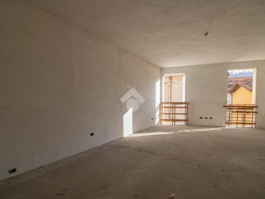 Appartamento a Lumezzane in Via Trieste - Foto 2