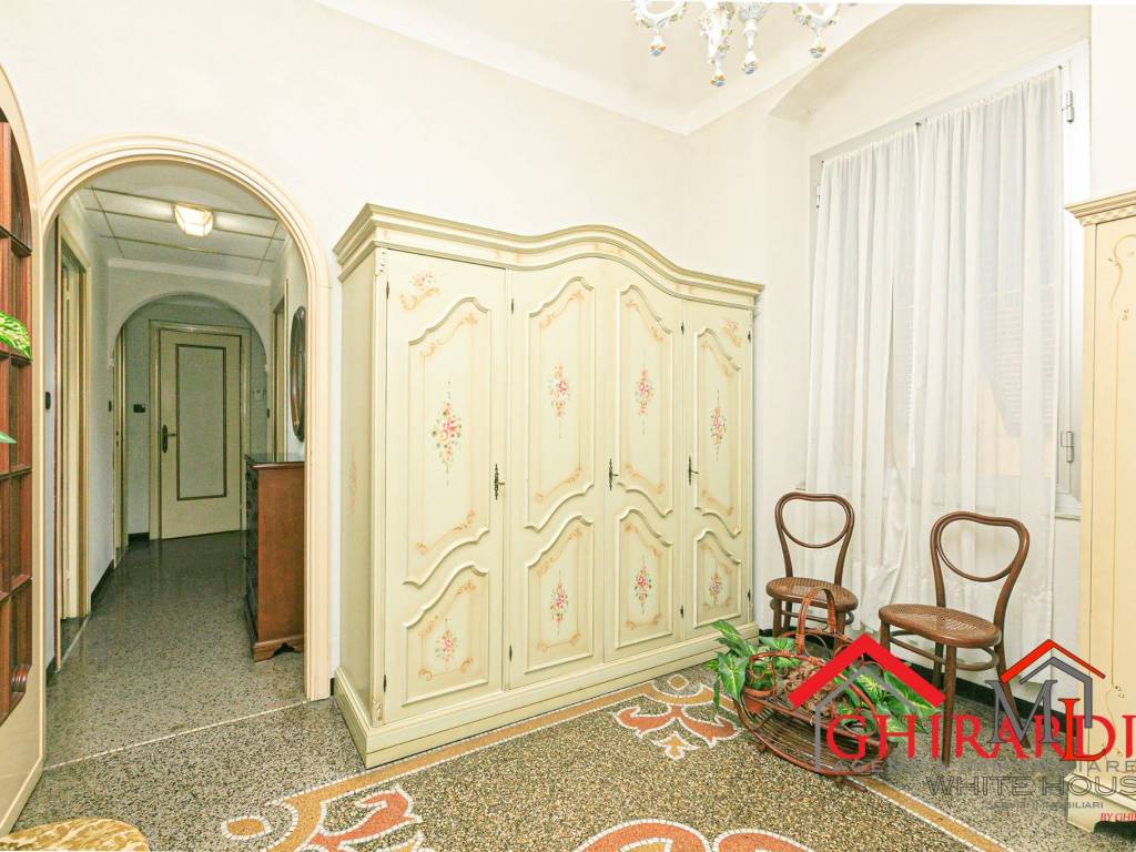 Appartamento a Genova in Via Carlo Corsi, 3 - Foto 4
