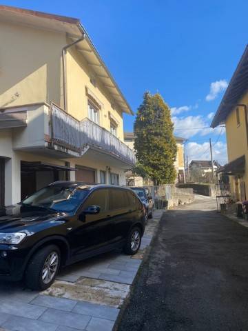 Villa a Castronno in Via Roma, 33 - Foto 4