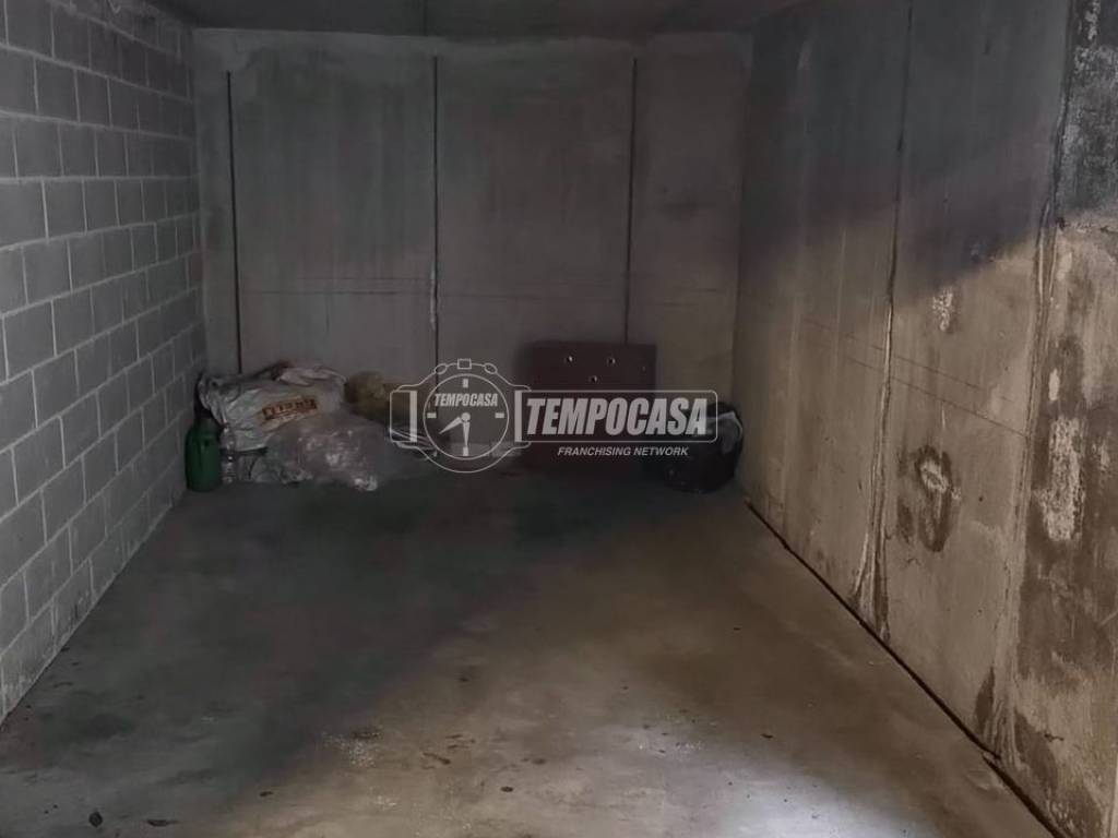 Box / garage a Busto arsizio in Via Giuseppe Verdi - Foto 2