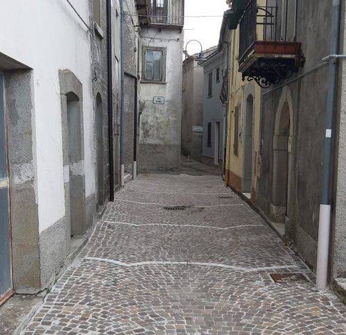 Villa a Schiavi di abruzzo in Piazza Vittorio Emanuele - Foto 5