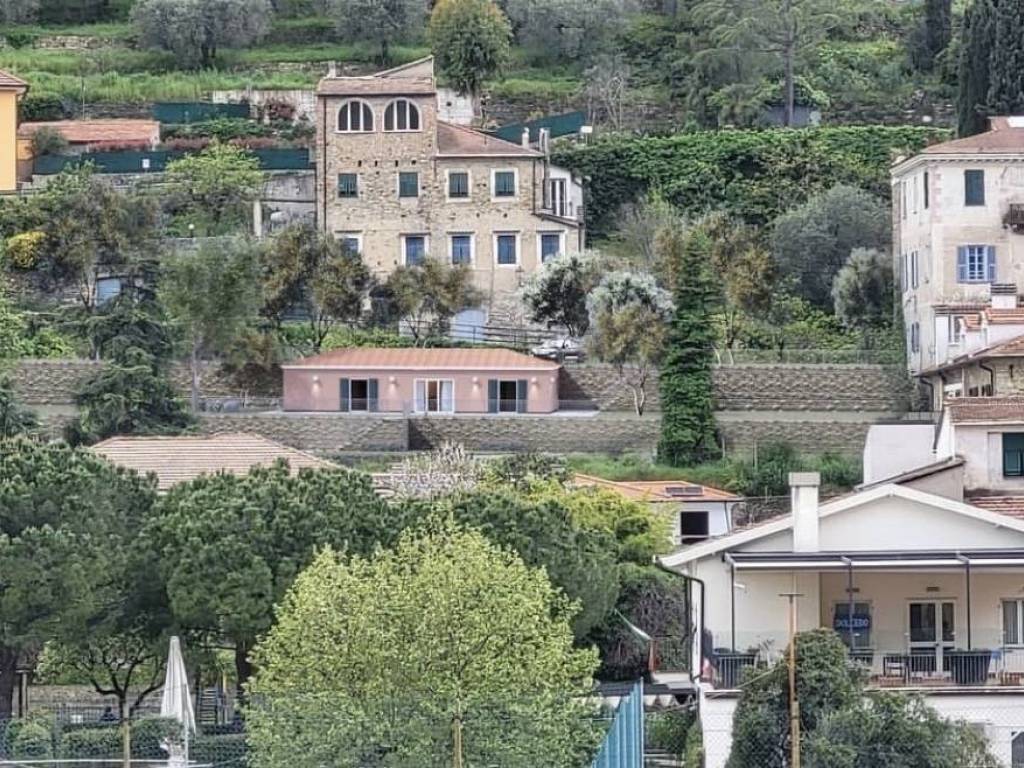 Villa a Dolcedo in via piazza - Foto 5