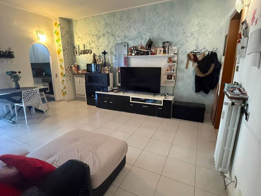 Appartamento a Rozzano in Via Arno, 40 - Foto 4