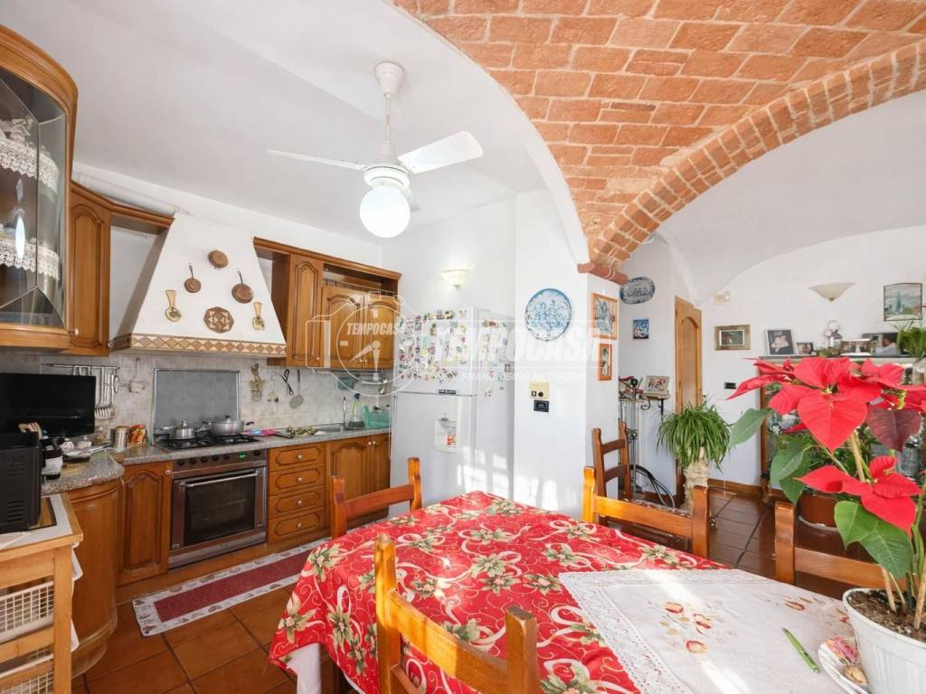 Villa a Asti in Frazione Quarto Inferiore - Foto 3