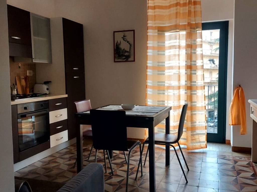 Appartamento a Caltanissetta in Viale Conte Testasecca, 75 - Foto 4