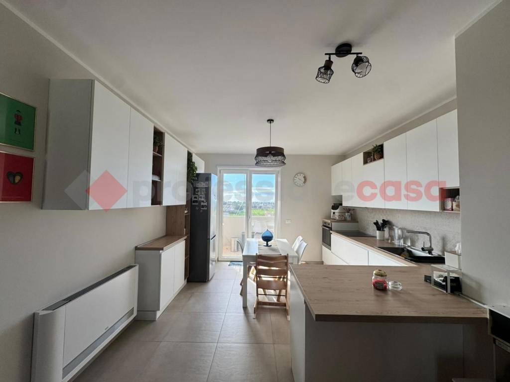 Appartamento a Pulsano in VIA ARNO, 79 - Foto 3