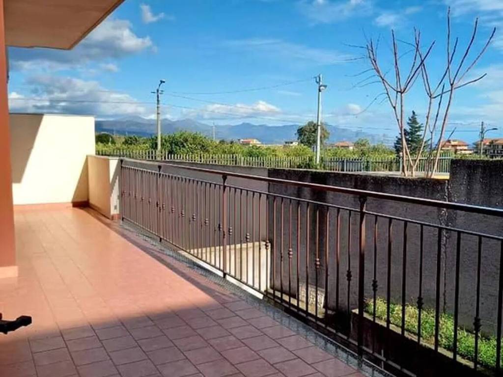 Villa a Giarre in Via San Matteo No Number - Foto 5