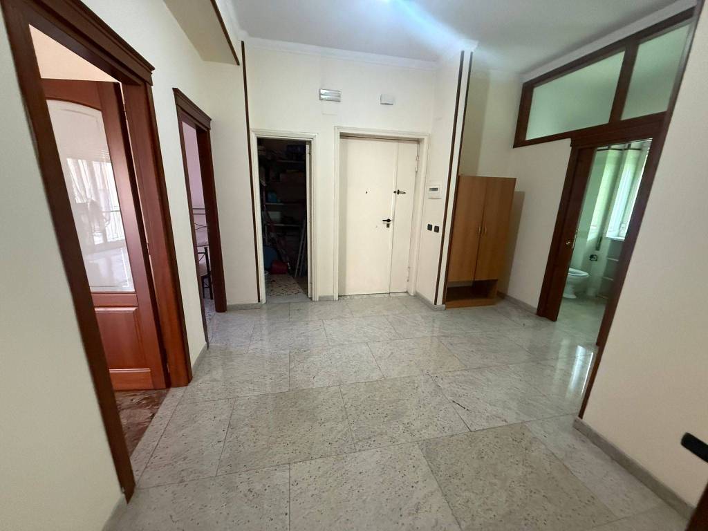 Appartamento a Benevento in Via Emanuele Caggiano - Foto 4