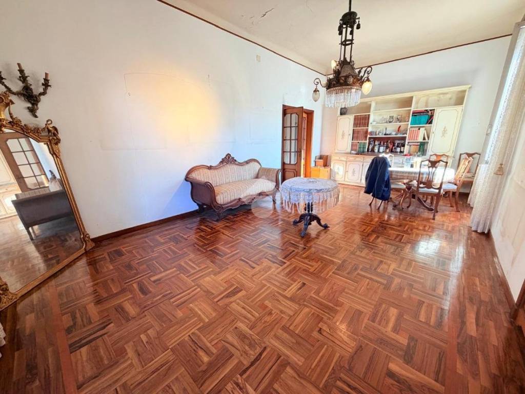 Appartamento a Genova in Via Francesco Rolla, 25 - Foto 4