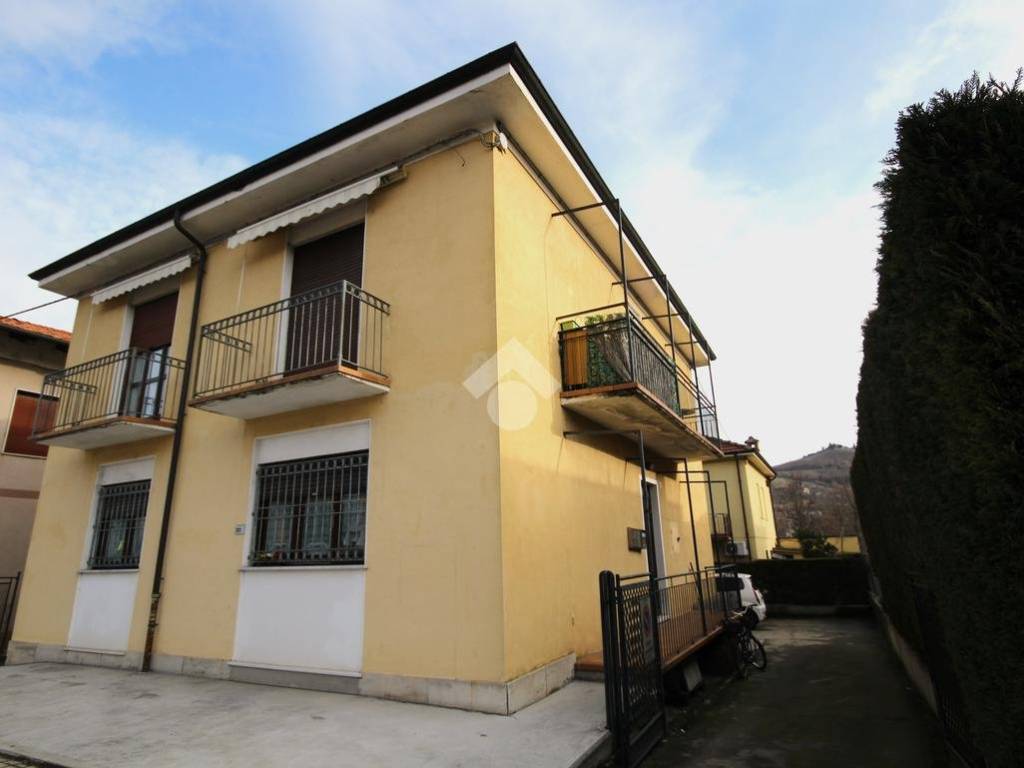 Appartamento a Alba in Corso Cortemilia, 131 - Foto 2