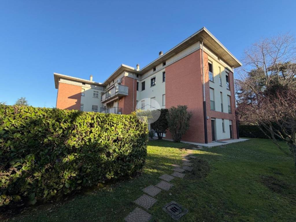 Appartamento a Bussero in Via Giuseppe Garibaldi, 4 - Foto 2