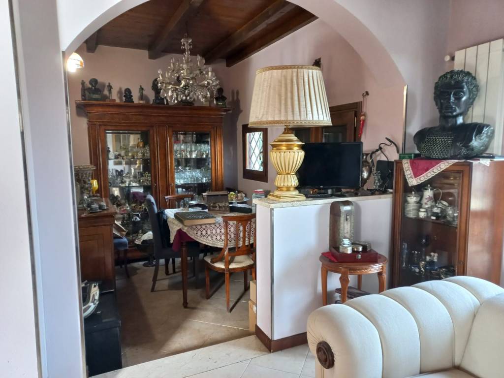 Villa a Guidonia montecelio in Via Pisoniano - Foto 5