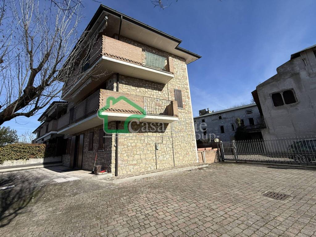 Appartamento a Lodi in Via Lodi Vecchio - Foto 3