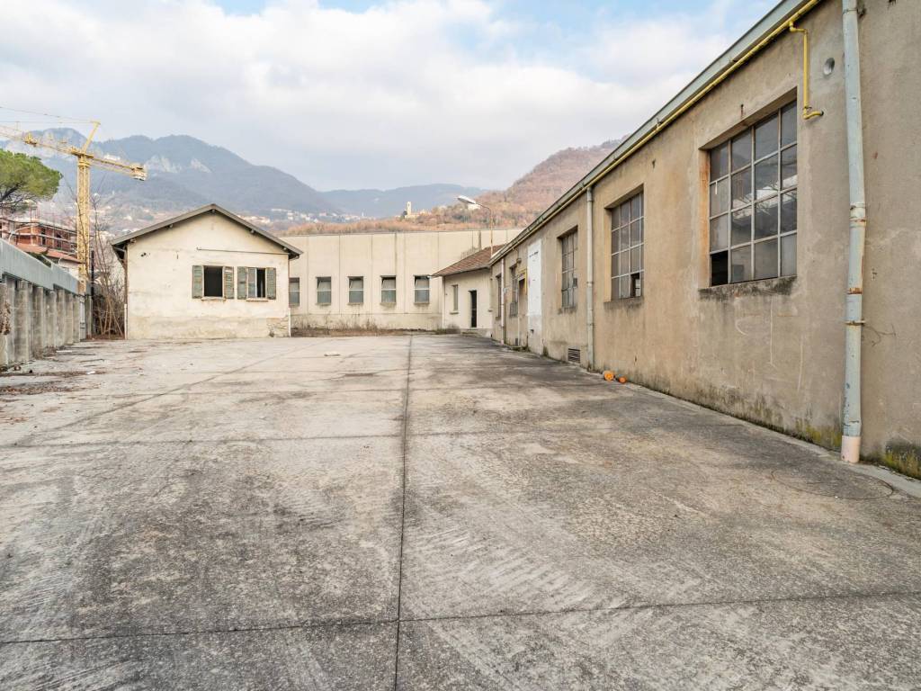 Immobile a Calolziocorte in Corso Europa 82 - Foto 2