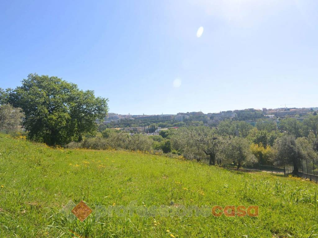 Terreno a Perugia in Via Giovanni da Verrazzano - Foto 2