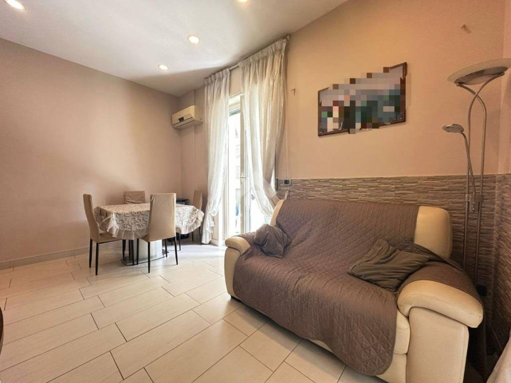 Appartamento a Napoli in Vico Santo Sepolcro, 52 - Foto 2