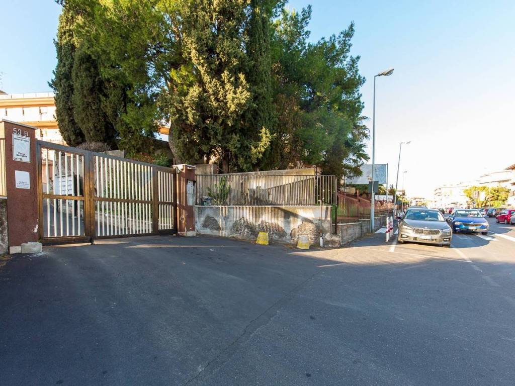 Box / garage a Gravina di catania in Via Antonio Gramsci - Foto 5