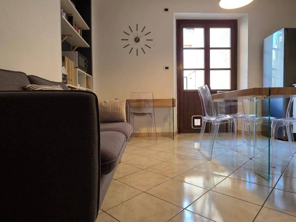 Appartamento a Aosta in Via V. Avondo, 17 - Foto 4